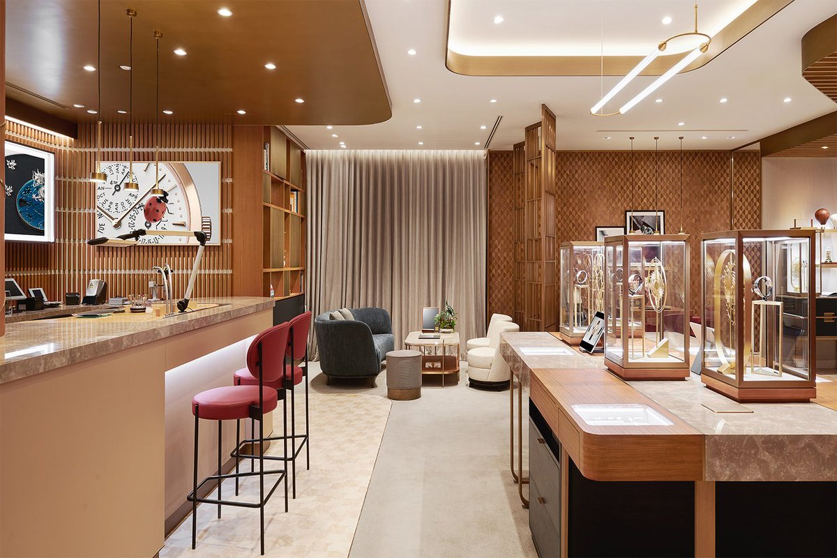 dg_showcase's tweet image. Innovative design concepts show unlimited possibilities
1. Capture market trends and create personality
2. Personalized customization to convey brand value
3. Break through tradition and create visual impact
4. Presentation of brand story and carrier of charm
#watchstoredesign