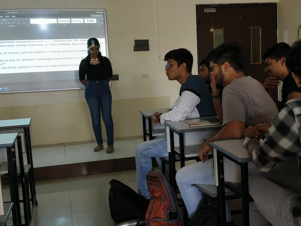 ojus_apsit's tweet photo. Debate Competition
On the occasion of the 18th Lok Sabha Elections, the Ministry of Education and the Ministry of Youth Affairs have launched the "Mera Pehla Vote-Desh Ke Liye" campaign to motivate youth participation in democracy. APSIT actively promotes this campaign. https://t.co/h9Vav651S2