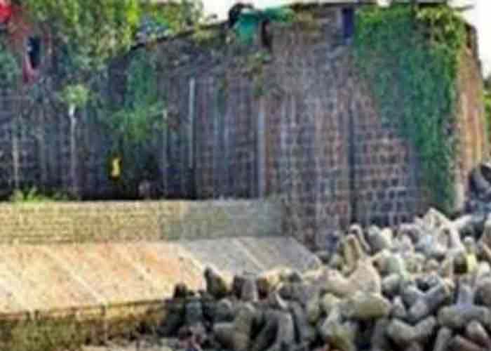 yespunjab's tweet photo. BMC to revamp 800-year old Mahim Fort - given as Portuguese dowry to British

#BMC #MahimFort #Dowry #British #Brihanmumbai #Fort #Restoration #Maharashtra #Mahimbeach #YesPunjab

https://t.co/zrwP9VNBE2 https://t.co/ZINceu12DS