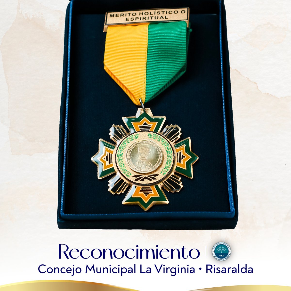 FIMLM's tweet photo. #Reconocimiento 🏆 | El Concejo Municipal de La Virginia • Risaralda, otorgó la Orden Cívica al Mérito Holístico o Espiritual a la @FIMLM por el impacto que ha tenido el acompañamiento espiritual de la Dra. @MLPiraquive en este municipio.

👉Conoce más: https://t.co/dcxmtEgNXW https://t.co/XqoU35rQmA