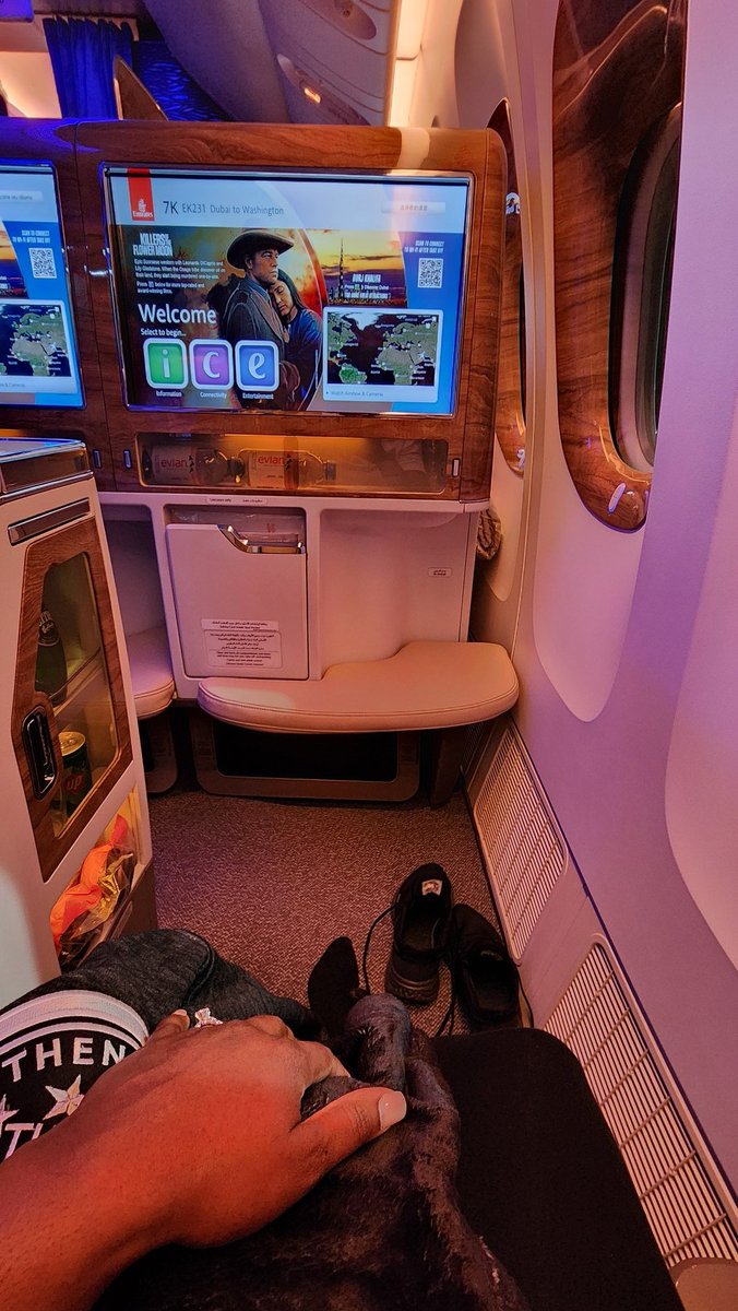 Have you ever traveled in @emirates business class? It's actually quite nice. When's the last time you flew in business or first class?