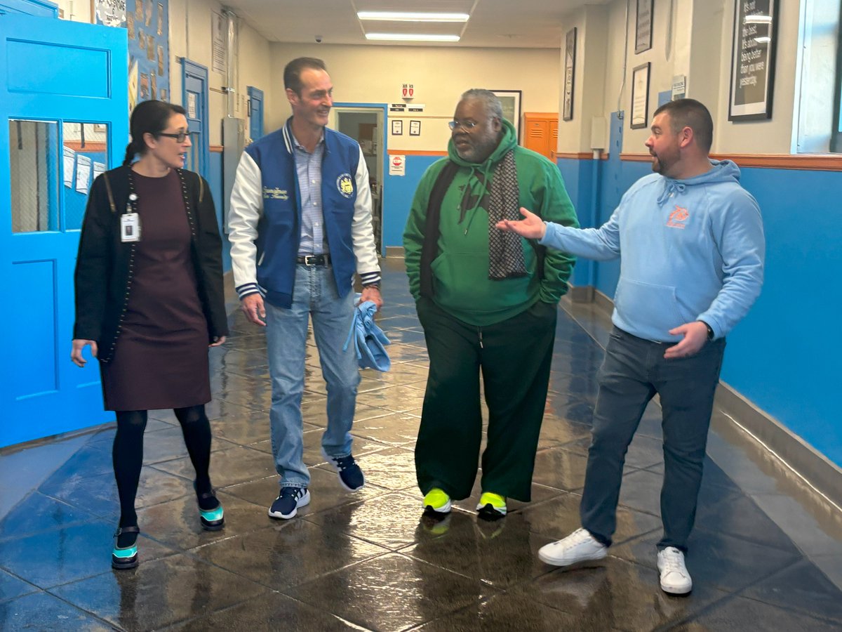 ParadigmSchools's tweet image. If you haven't already, sign our petition to #SaveMSA: chng.it/FDh6FfP96J