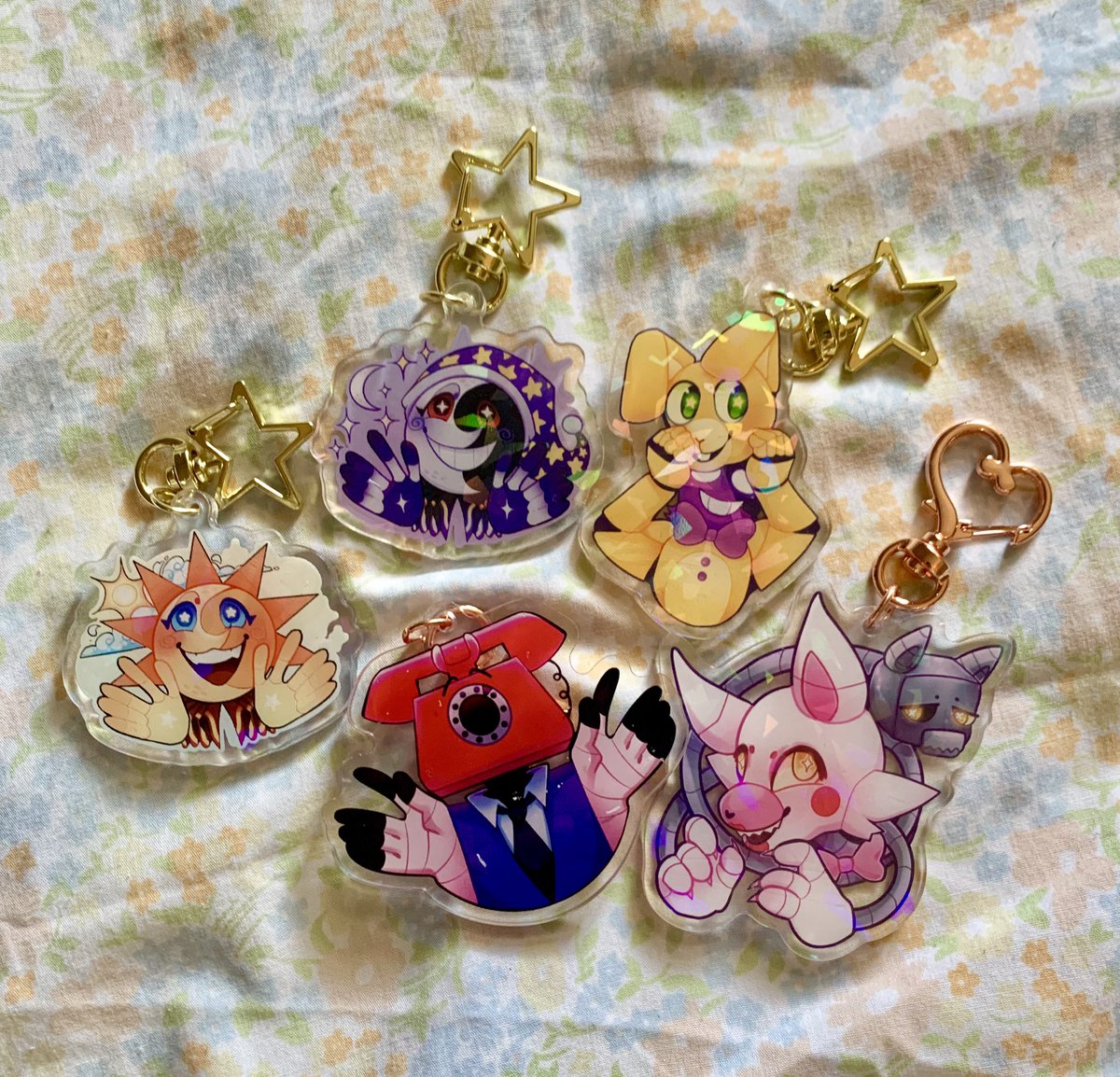 STORE UPDATE! NEW KEYCHAINS COMING SOON! #fnaf #fnaffanart #fnafsundrop #fnafmoondrop