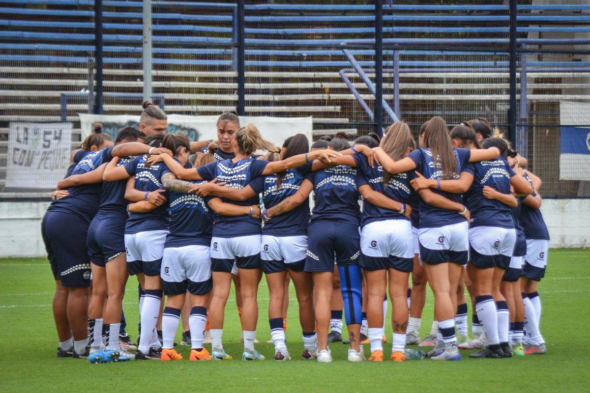 FemeninoCGE's tweet image. ⚽️🔜 ¡#Fecha2 confirmada!

🆚️ @BanfieldFutFem
📆 Domingo 17/3
🕚 11:00 horas
📍 Campo de Deportes 

#DaleLobo