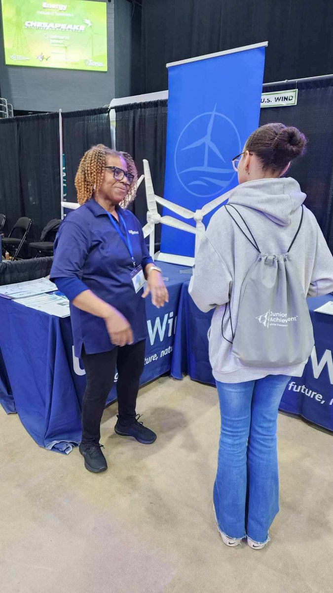 US Wind had the pleasure of attending the @JAontheshore Inspire event earlier this week at the #Wicomico Civic Center where thousands of #LowerShore middle schoolers learned about career opportunities in #offshorewind & other local industries. A great time was had by all!