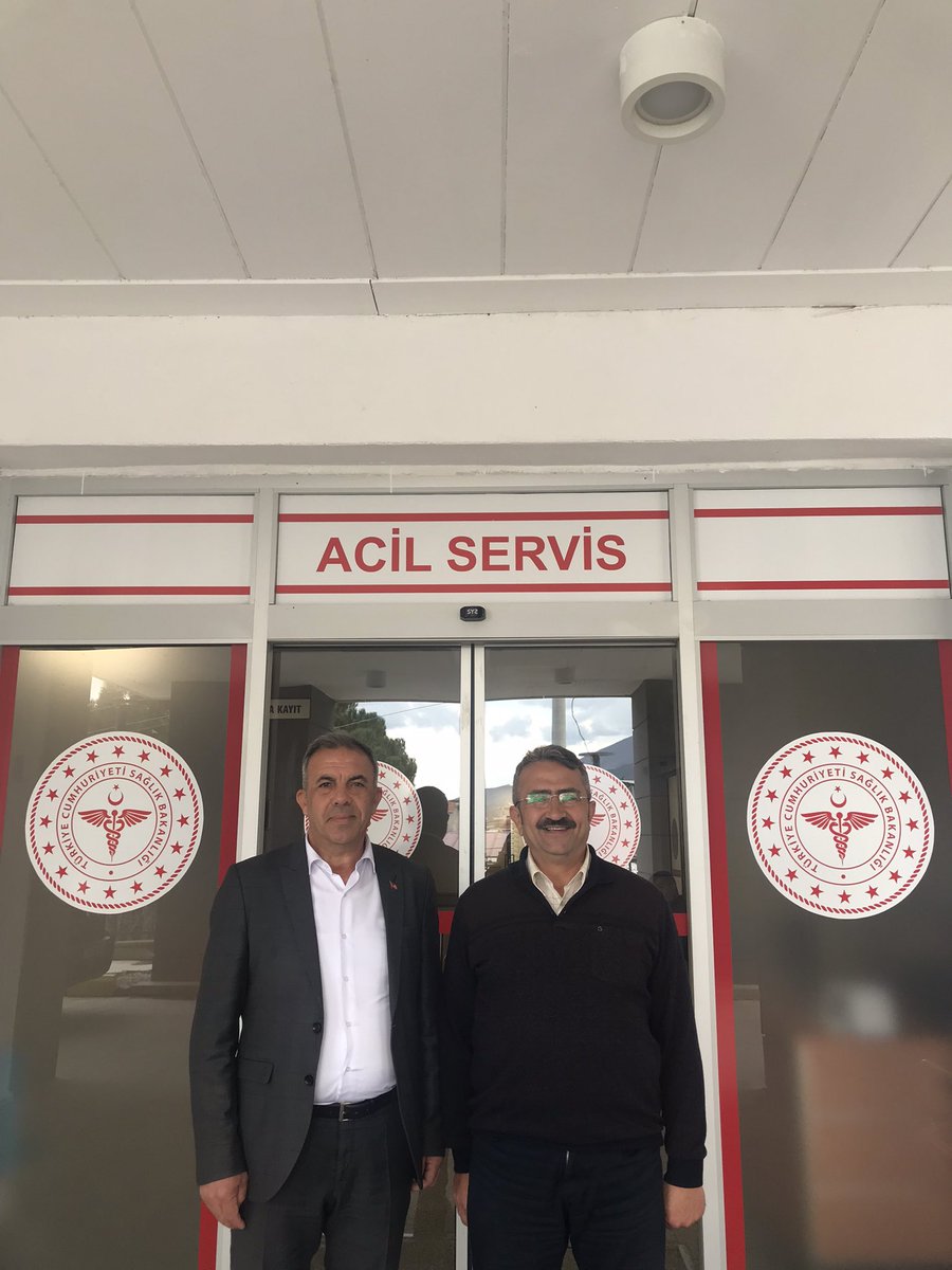 14 Mart Tıp Bayramı kapsamında ilçemizdeki sağlık çalışanlarımızı ziyaret edip, hastane başhekimimiz Sn. İlker Sezai Konakçı nezdinde tüm sağlıkçılarımızın günlerini kutlayıp çalışmalarında başarılar diledik.