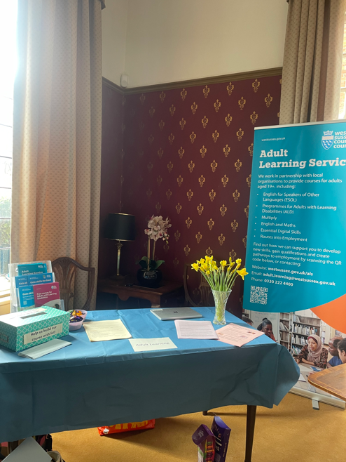 ⭐️Recruitment Event⭐️

We are in Ede's House, Chichester, today!

Pop along to find out more about opportunities to join the Adult Learning Service, or courses that could help you gain skills for employment

#adultlearning #chichester #edeshouse #recruitment