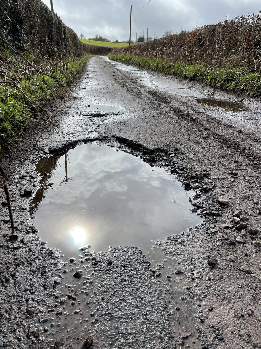 jojomccrum's tweet photo. Thanks @MonmouthshireCC for swiftly clearing the fly tipping in Buckle wood. But what about these potholes further up  Penterry Lane? I registered them months ago and, from, 25-29 March A466 road closure this will be the main route from Tintern to St Arvans https://t.co/jJzVwXhxsQ