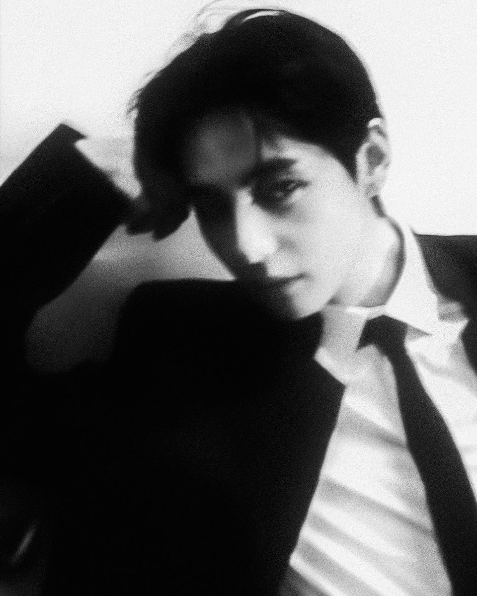 taekook𑁤 tweet media