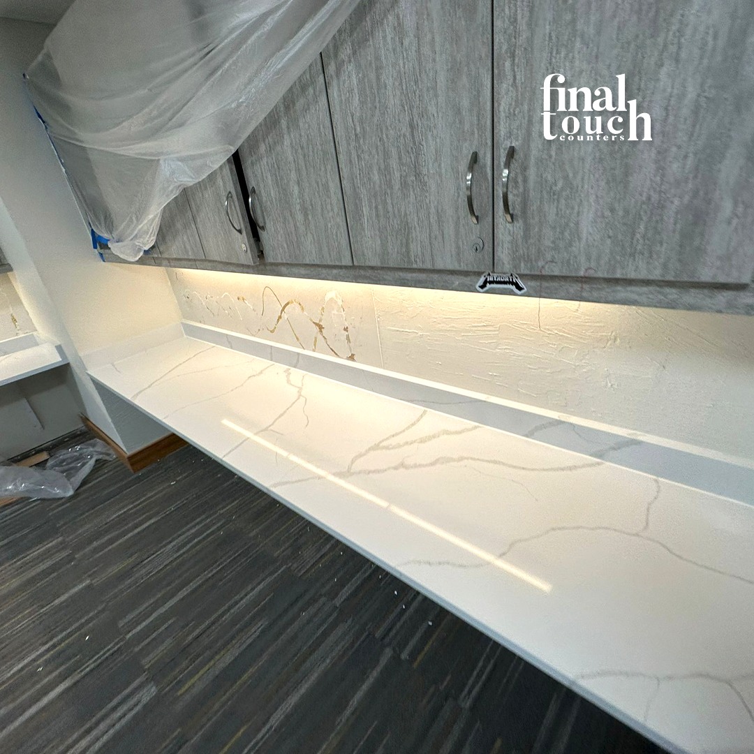 finaltouchcntps's tweet photo. #TBT to the remarkable restoration at Sanibel Island Library, one year after Hurricane Ian 💎Quantum Quartz, supplied by @stonewarehouseusa, brings durability and beauty to this resilient space, showcasing our commitment to excellence 🌟We Go The Extra Mile! 🚀#QuantumQuartz https://t.co/3I59gdqe1M