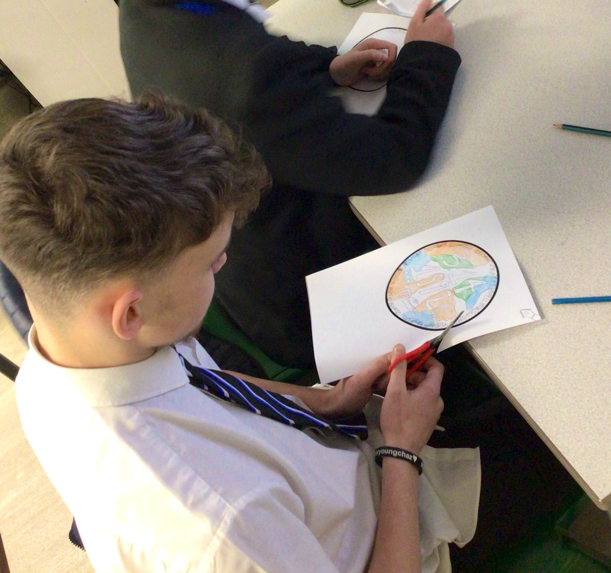 Miss Miles tweet media