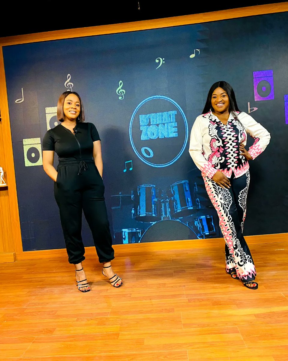 wap_tv's tweet photo. We had an amazing time with the beautiful, Sister Bridget of #akpanandoduma on #dbeatzone, where she opened up about her career, her life and so much more.
Full video will be available on our YouTube platform, 'waptvchannel' on Monday.
#sisterbridget #celebrity #interview https://t.co/T32niU3Ds6