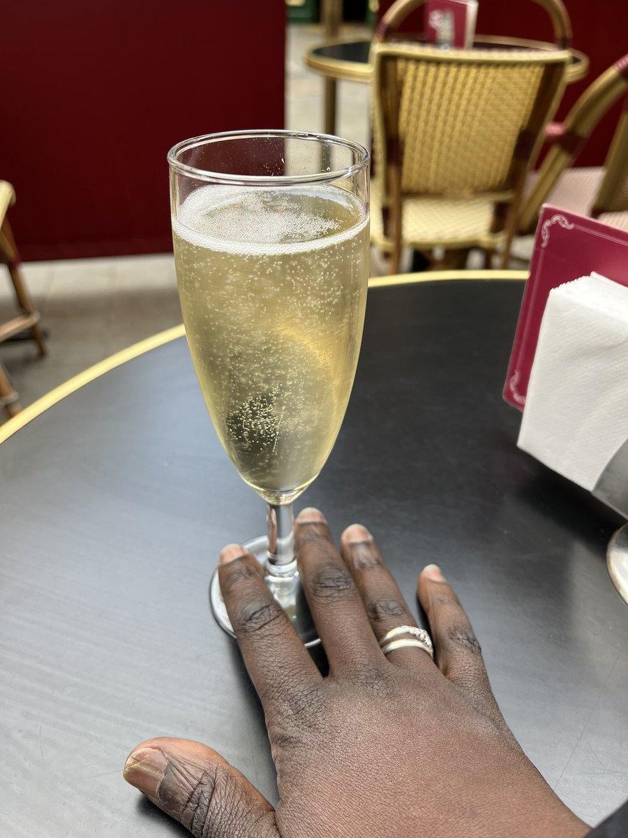 PTupac's tweet photo. Im so fucking tired. But. Walking around Soho at lunch can be nice. Especially if you remember your special place. Not the £7 it used to be mind 😭 #Zedel https://t.co/t5AgAXGmOj