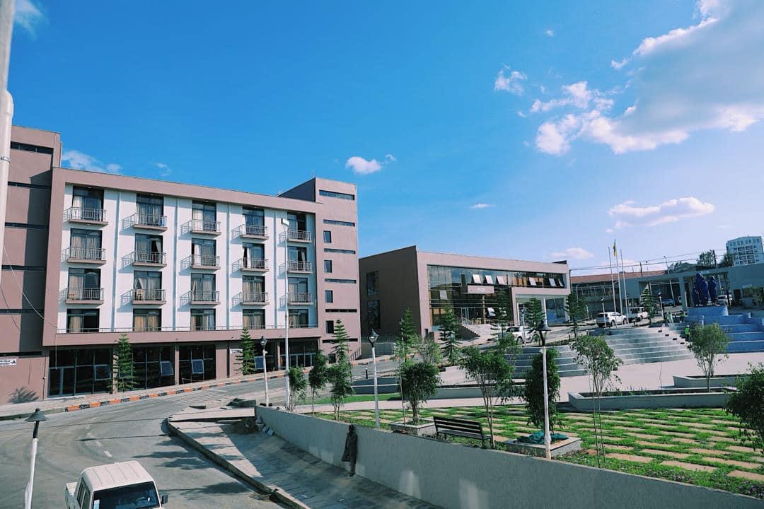 ecdprogramme's tweet photo. Today, a center dedicated to aiding women confronting homelessness and limited opportunities was inaugurated in Addis Ababa. The facility also prioritizes early childhood development by offering daycare services #ecdprogramme #AddisAbaba @AbiyAhmedAli @AdanechAbiebie @FLEthiopia https://t.co/sjpSFIYDXk