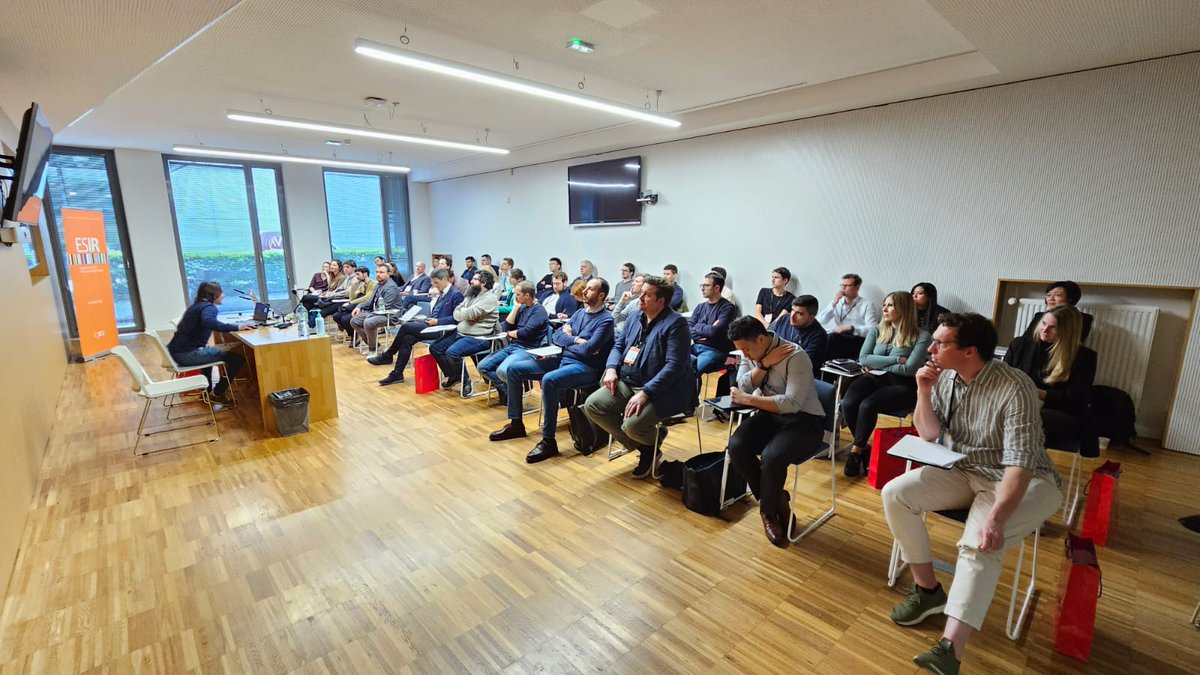 cirsesociety's tweet photo. Today is the first day of the two-day #ESIRcourse on non-liquid #embolization focusing on coils, plug, gelform, and particles. 

A big thanks to Roberto Iezzi and Pierleone Lucatelli for organizing this excellent course!

Check out more ESIR courses: https://t.co/CyBrWlpMvL https://t.co/Ppn4XDml0a