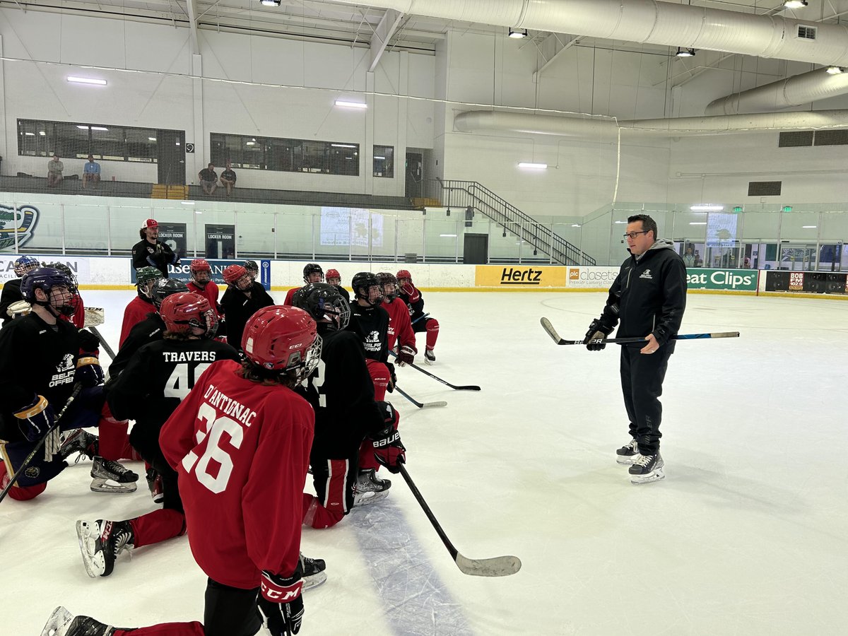 CDLBelfryHockey's tweet photo. @EdpHockey @belfryhockey Reminder about today's 6PM call. Those who have asked for the link should have received it via DM. Let's get ready to talk player development and #skillsthatseparate https://t.co/qCQ5WKYKLA