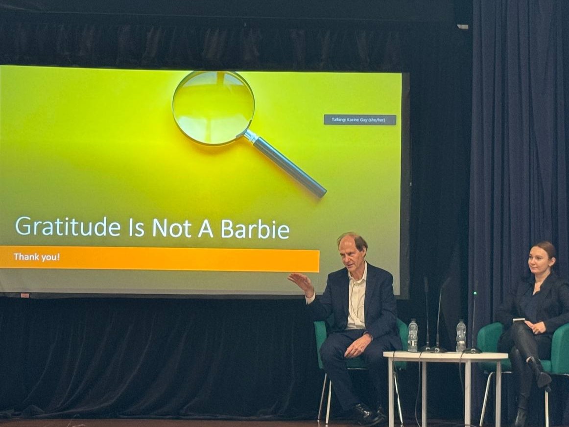 🌟This week we had the privilege of welcoming Prof @CassSunstein to PBS as part of our Behavioural Science & the Wider World series. 🛒Prof Sunstein talked about 'The Barbie Problem: Goods That People Buy But Wish Did Not Exist'. 🔗 Learn more papers.ssrn.com/sol3/papers.cf…