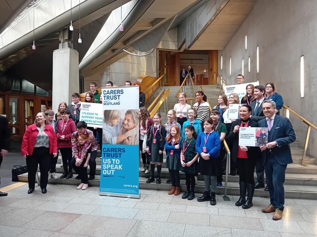 What a brilliant day, lots of interesting conversations ##youngcarersactionday #beyoungcareraware @CarersTrustScot @ScotParl @QCarers89652 @staugustineshs