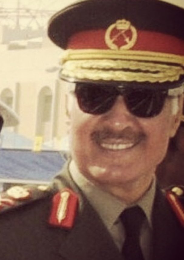عز و فخر يا بو فهد 

شهدت اليوم درس حي من دروسك أن المحبة والاحترام والتقدير لا يشترى بمال الدنيا

وأن قيمة الانسان لا يمكن أن تصطنع 

الكل يحبك و الكل يدعي لك 

أسأل الله أن يجزي الجميع الأجر  و يجعلهم شهود له عند الله بالخير 

طبت حياً و ميتا يا أبوي و حبيبي