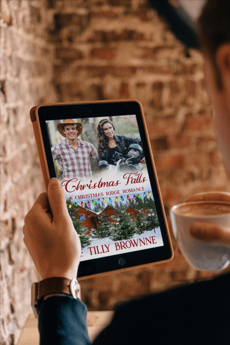 #ChristmasReads! She's not looking to meet a man. He's trying to hide his fame. #BikerGirl meets #Cowboy. Sparks fly. Is he real? Or is she dreaming? buff.ly/3FxCiX9 #ContemporaryFiction #contemporaryromancereads  #ChristmasFalls #IARTG