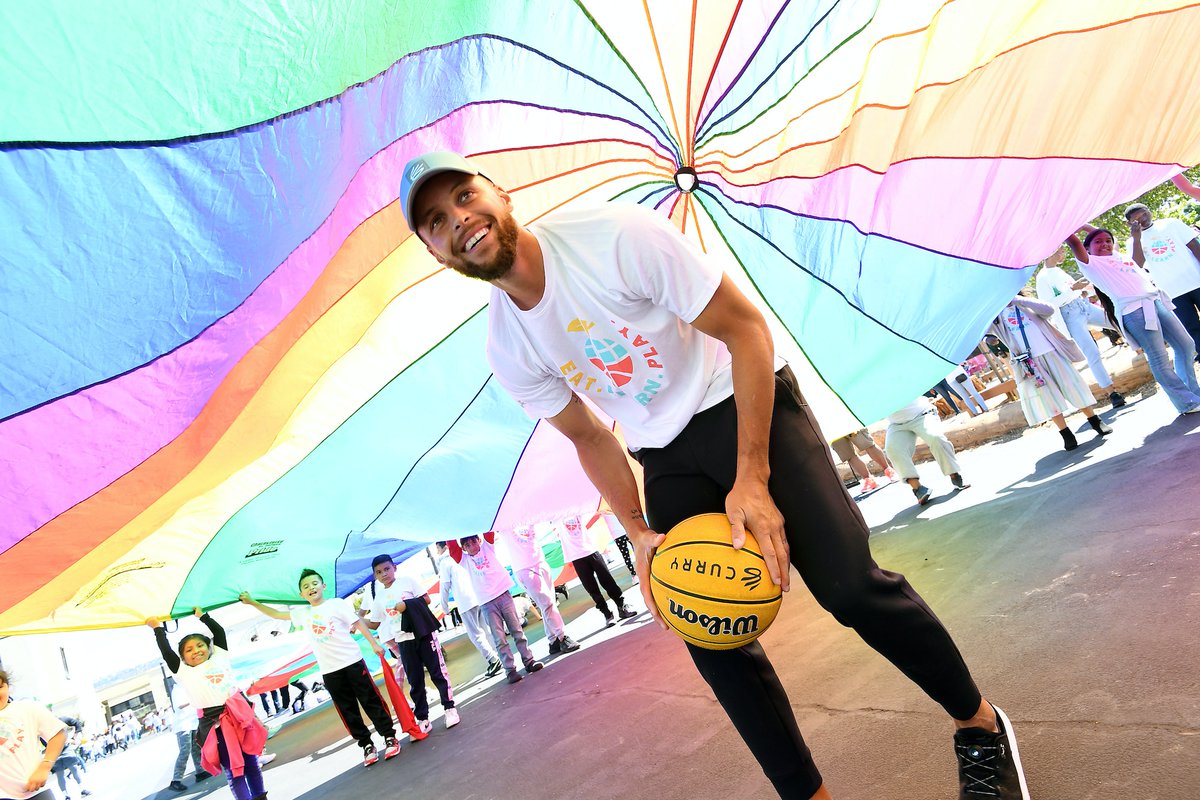 🎉Happy birthday to our co-founder, @stephencurry30! From the courts to the classrooms, your passion for uplifting communities shines brighter than ever. Cheers to another year of spreading joy and making a difference! 🎉