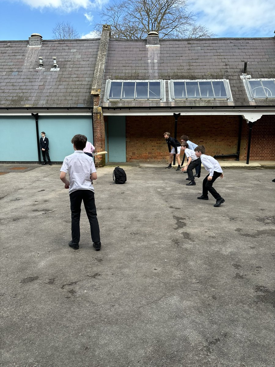 Richard Harvey tweet media