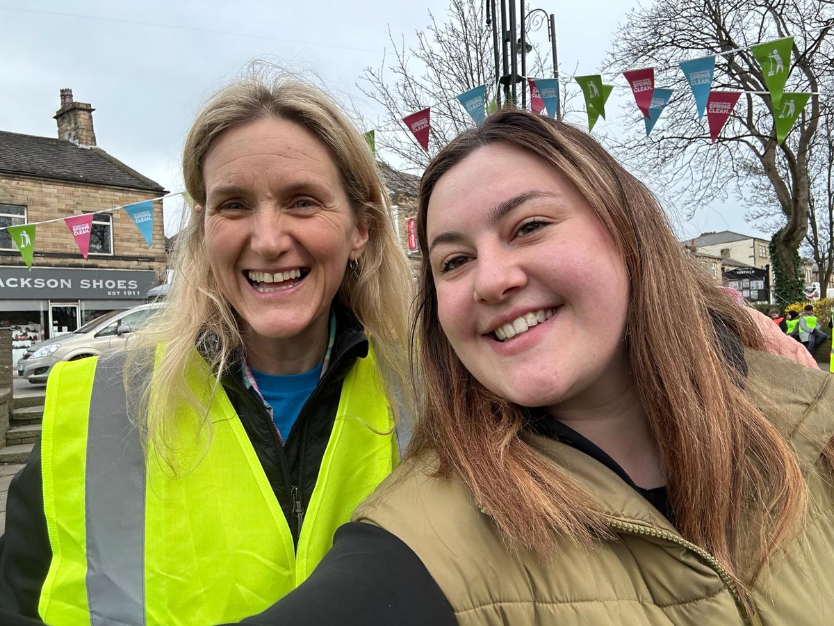 CleanupUK tweet media