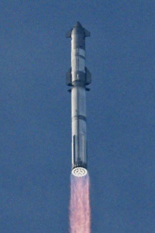 medoussalem's tweet photo. $POX on The road , Soon to the Moon 🚀🔥🚀. @PrivateFoxes 

🦊🚀🦊. 

#PrivateFoxes #SolanaCommunity 
#SolanaAirdrop #SolanaMemeCoins 
#POX #SpaceX #Solana #SOL 
#starship #Jupiter #Crypto #GateioStartup https://t.co/3Wc8SreRPn