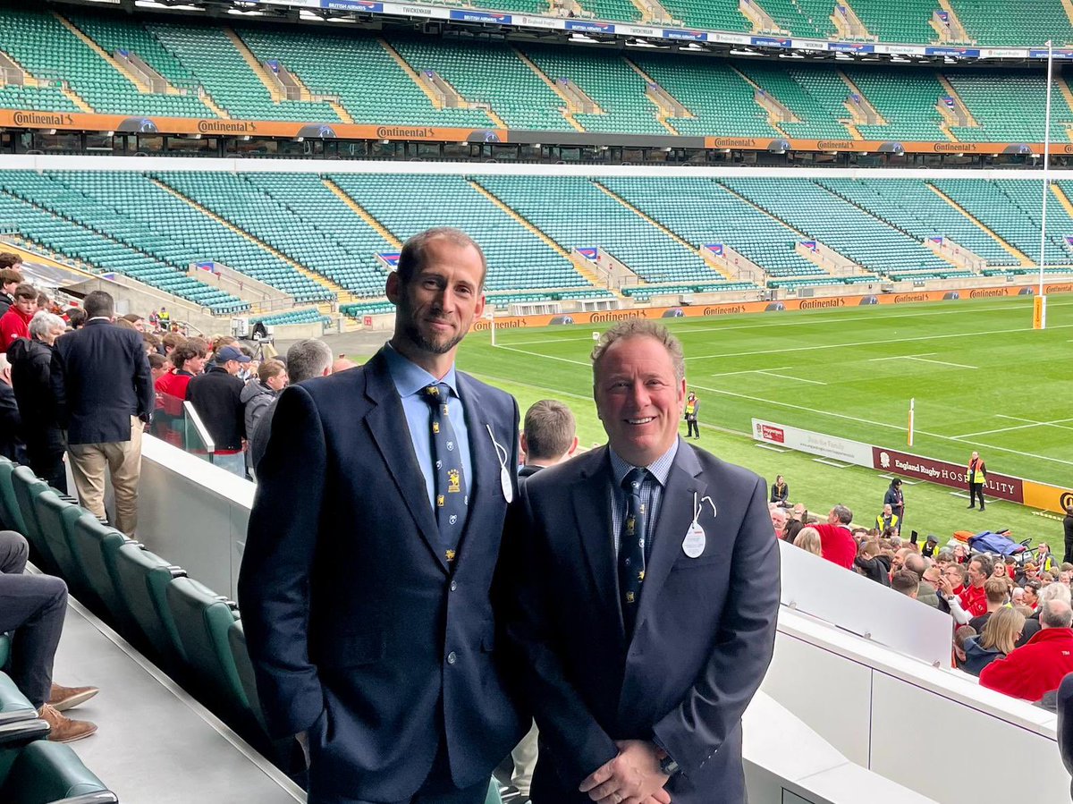 BrisSchRugbyU's tweet photo. Delighted to be able to host these two hard working teachers who have supported rugby in their schools for years , thank from us @BrisSchRugbyU and from all your pupils from @AshtonSSP and @RGSPE , past / present #schoolrugby https://t.co/CzRLKM4C1H