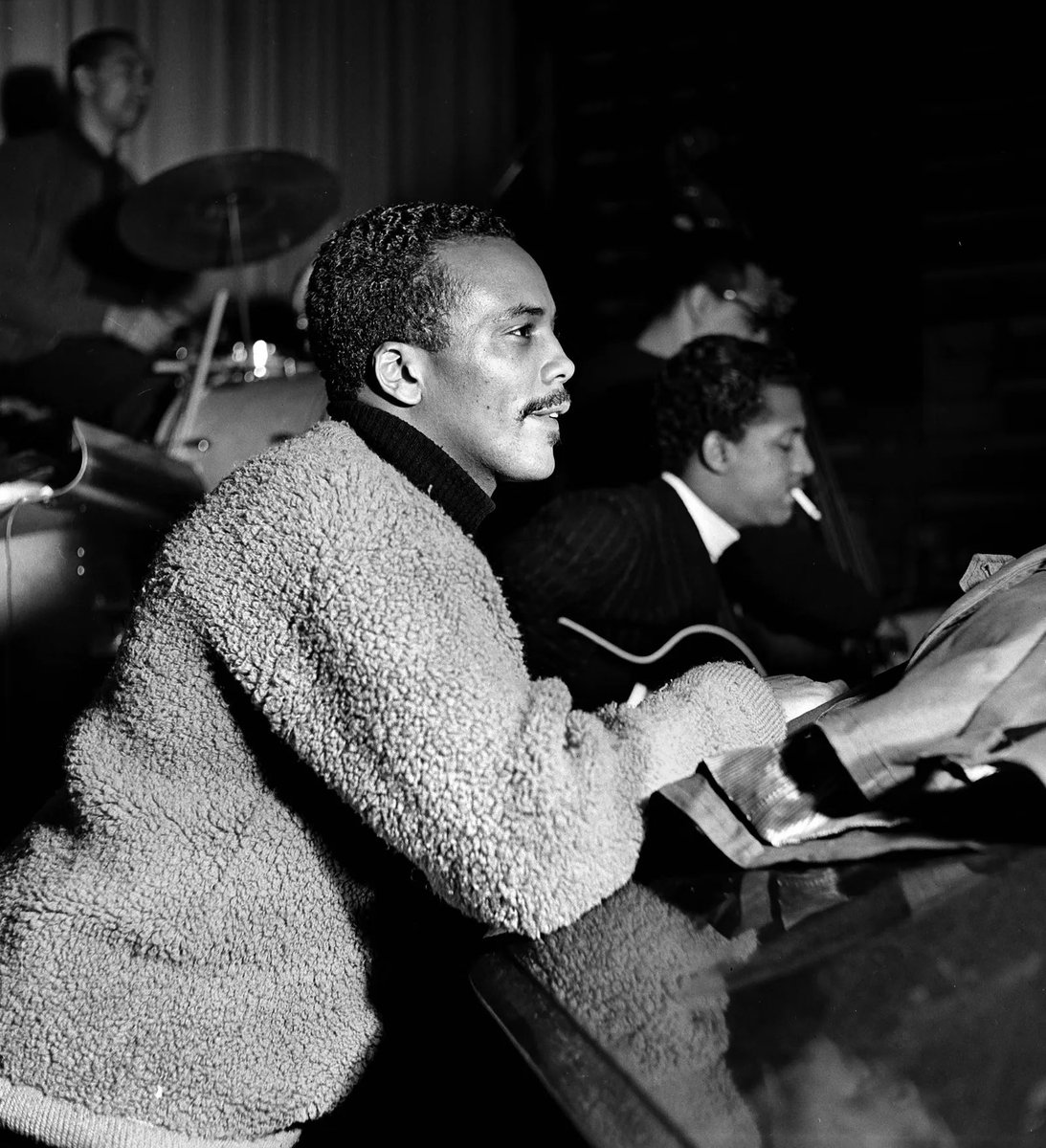 Melissa_Kimble's tweet photo. Happy Birthday to Quincy Delight Jones Jr. 🎈♓️🎉

 The Southside of Chicago born musician, composer, and producer who has created across multiple lifetimes, leaving an impact on EVERY single decade and genre. 

One of my ✍🏾 faves for @thegumbo: https://t.co/cq0oIL9DWu https://t.co/ZiWxRoInWV