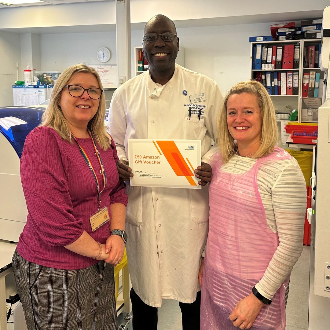 This #HCSWeek2024, our NHSP teams have been presenting our top Healthcare Scientists with Amazon e-vouchers. This gave us the opportunity to personally thank them for their incredible hard work. Congratulations to Abraham from @WorcsAcuteNHS 💙 #Appreciation #NHSCareers