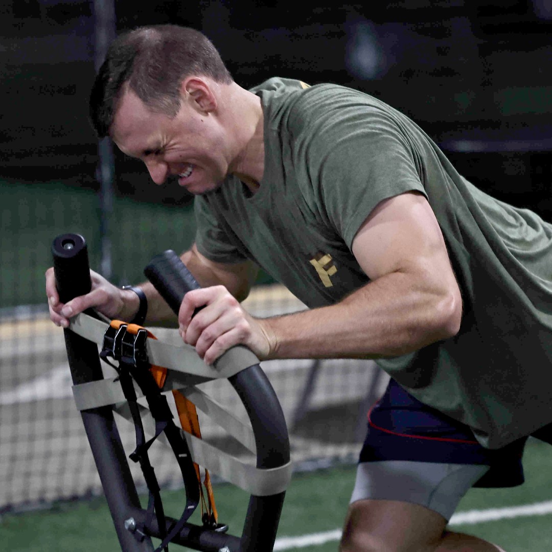 ProForceSP's tweet photo. πͺπ Who said workouts couldn't be fun? π At ProForce, we've seen it all β from intense focus to hilarious expressions! π€£ Whether it's the "Sweaty Grimace" or the "Goofy Grin," our athletes always keep us entertained. πποΈββοΈ
#PFFamily #ProForceLaughs #WorkoutHumor #AthleteLife https://t.co/GIO7HKoqj1
