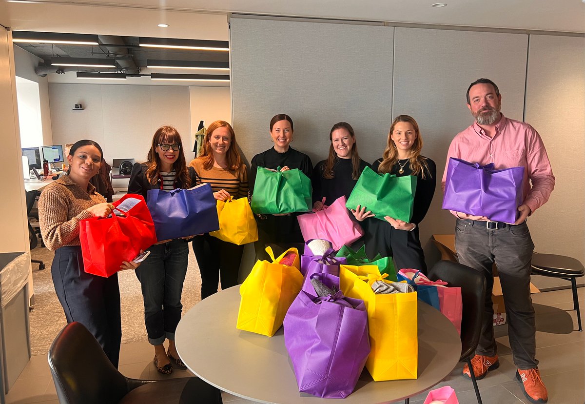 Thank you to our long-term partners at @fgs_global for donating care kits to our Mother and Child program, which provides housing and 24/7 on-site care for mothers in foster care!