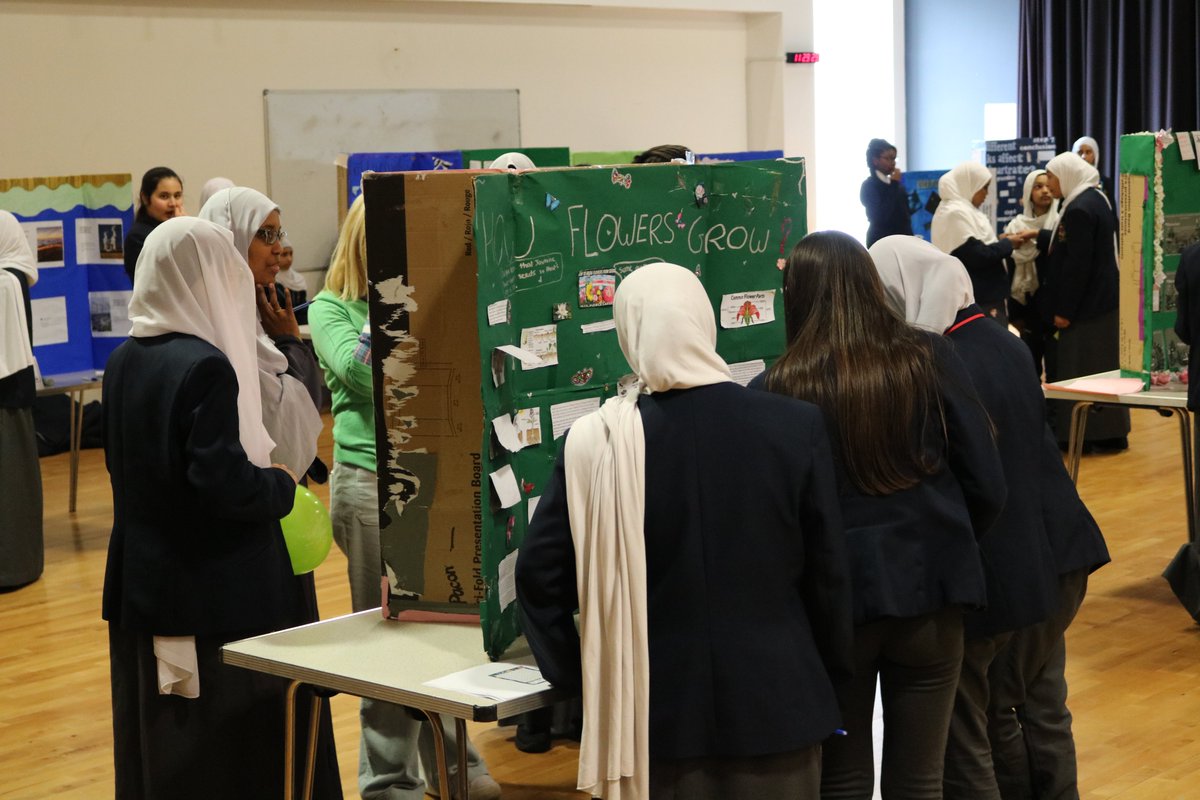 🔬 This week, our Year 7s and 8s wowed us with their incredible science fair, showcasing projects they've been working on this term! From innovative experiments to creative displays, they've truly impressed us with their scientific curiosity and talent! #ScienceFair #STEM