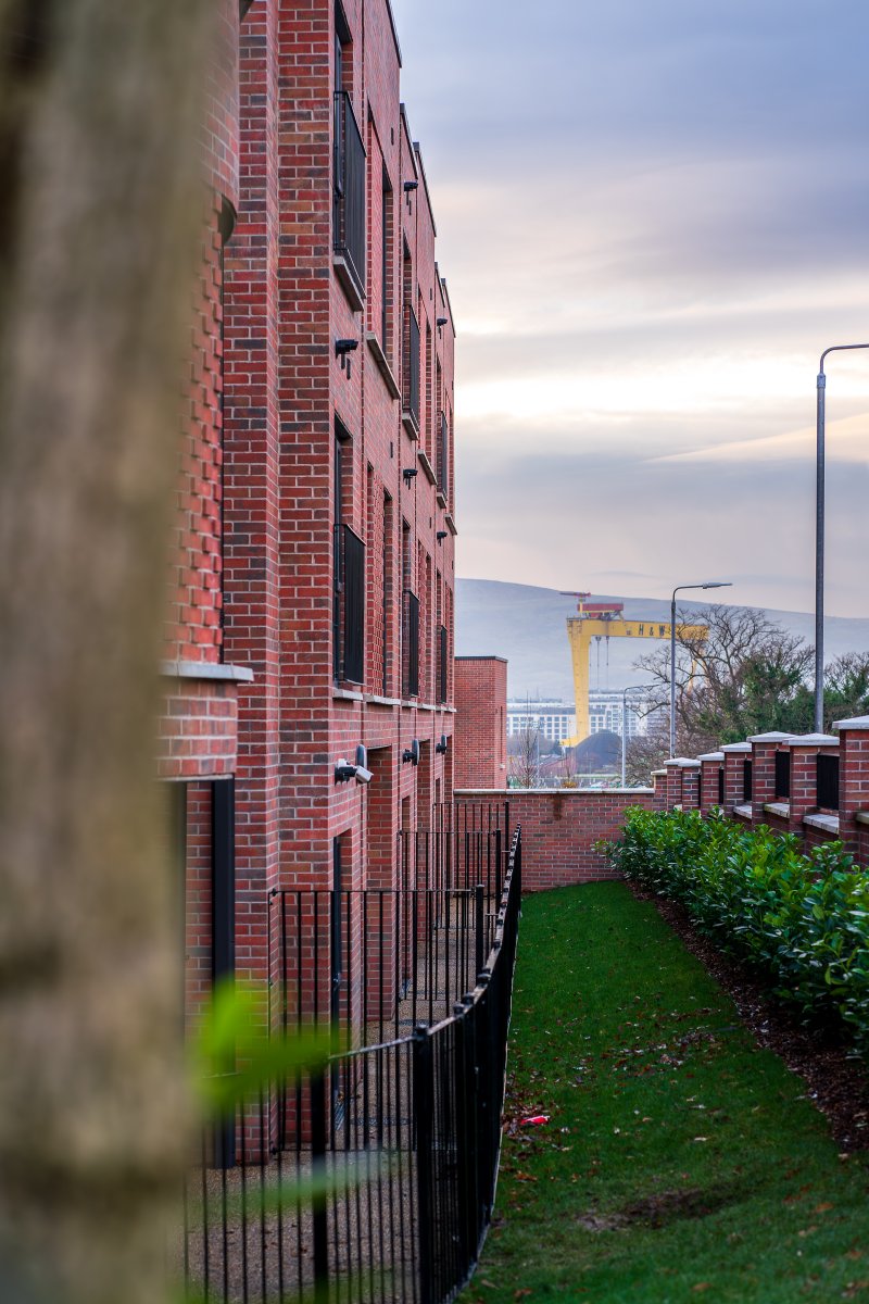 Thank-you <a href="/RPP_Architects/">RPP Architects</a> for fantastic completion pictures of Park Avenue #Belfast

EHA along with the wider project team, handed over the completed project in January of this year 24

A scheme for <a href="/Choice_Housing/">Choice</a> 

#contractor #eastbelfast #loveconstruction #housing #building
