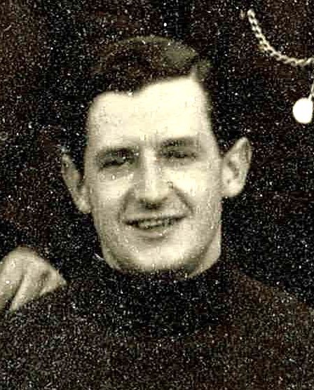 Today is 103rd anniversary of the day my grandpa Bert Coleman played football for <a href="/England/">England</a>. A goalie w. <a href="/DulwichHamletFC/">Dulwich Hamlet FC</a>, Bert was a gifted, decent man who served his country in WW1. He's immortalised in my eyes by headline "Coleman saves England". Grandad, I salute you!  ⚽️🏴󠁧󠁢󠁥󠁮󠁧󠁿