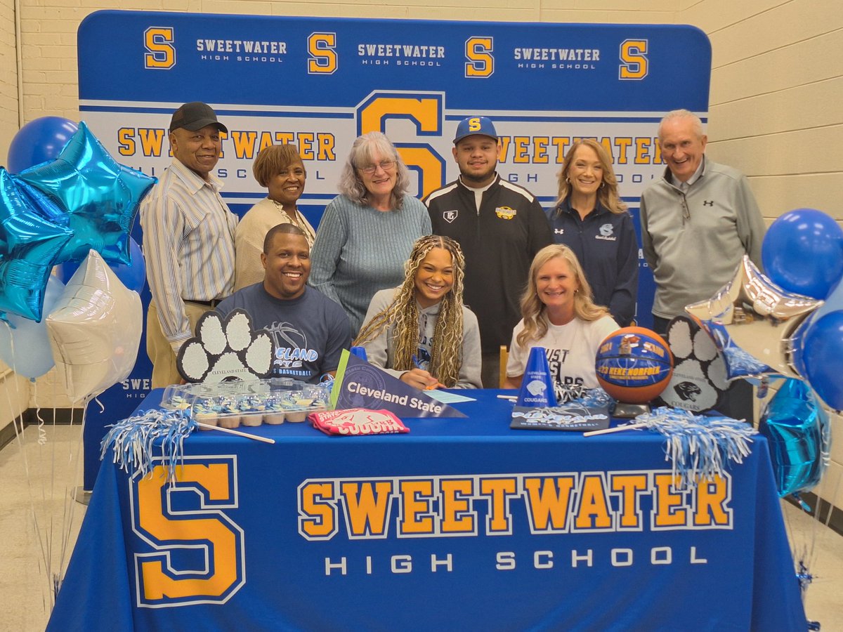WMTY983's tweet photo. Keke Norfolk signed with Cleveland State Community College today to further her education and play basketball. Congratulations, Keke! @SHSCATS @SHS_WildcatsBB https://t.co/Fn9m1ShZ6P