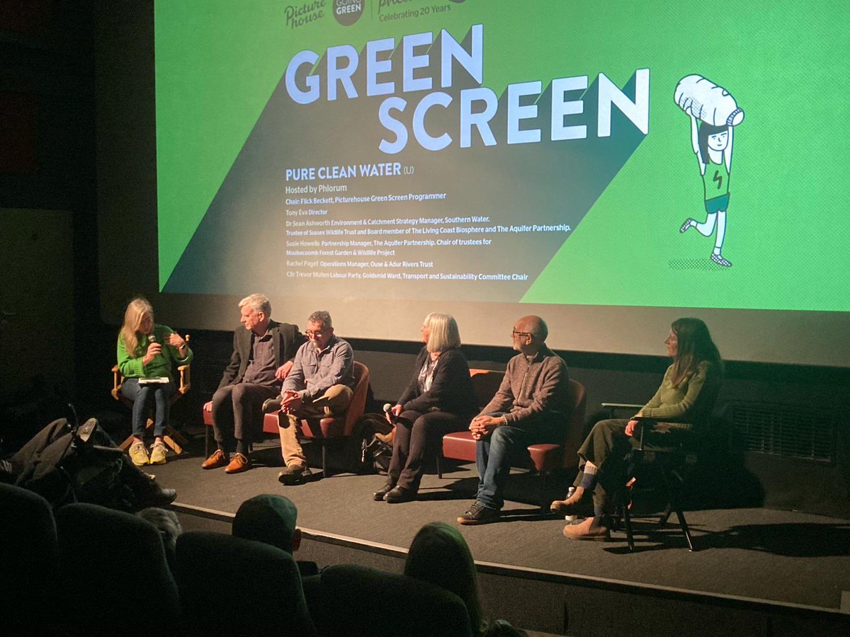 Wonderful to be part of @picturehouses Green Screen last night in Brighton! Big thanks 🙏 to @phlorum and @dukesatkomedia, to the great panelists, to the wonderful audience (with highly perceptive questions) and to Flick for pulling it all together! 👏👏👏