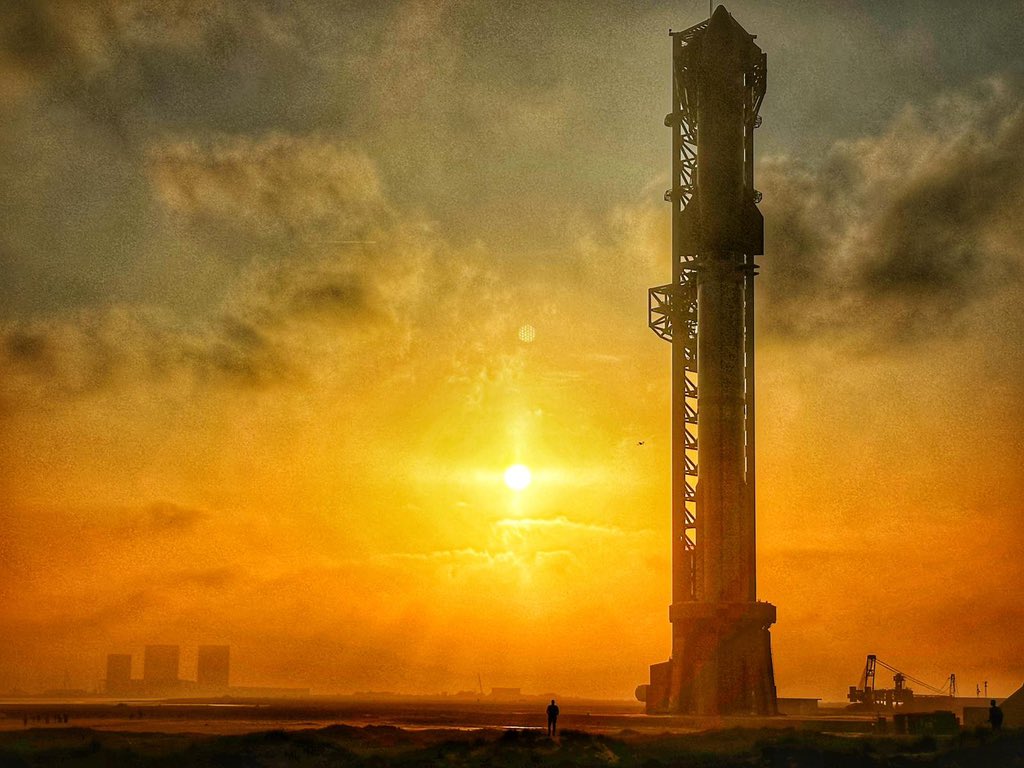 casnev's tweet photo. #Starship https://t.co/0Wv8tWBqQG