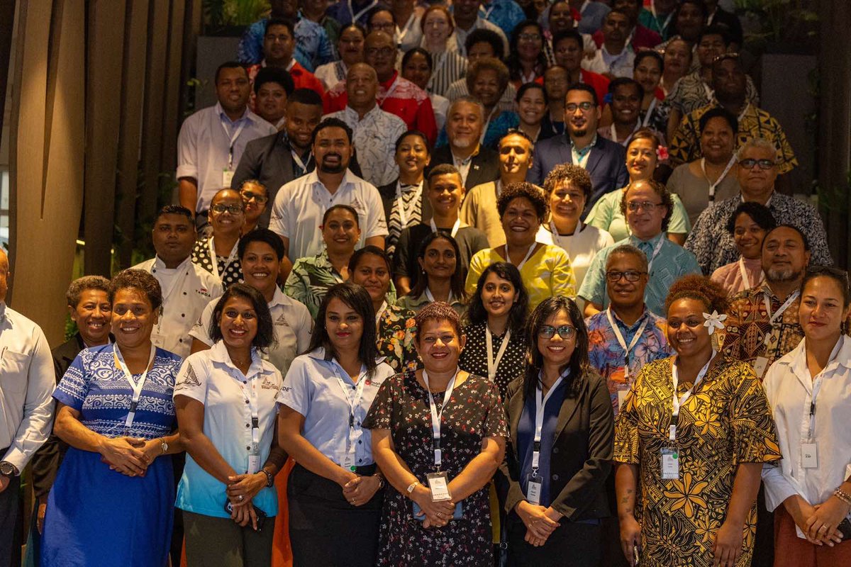 fijiandreamer's tweet photo. With incredible leaders from the region at the Legacy Leaders Symposium. https://t.co/dv0Paxzw10