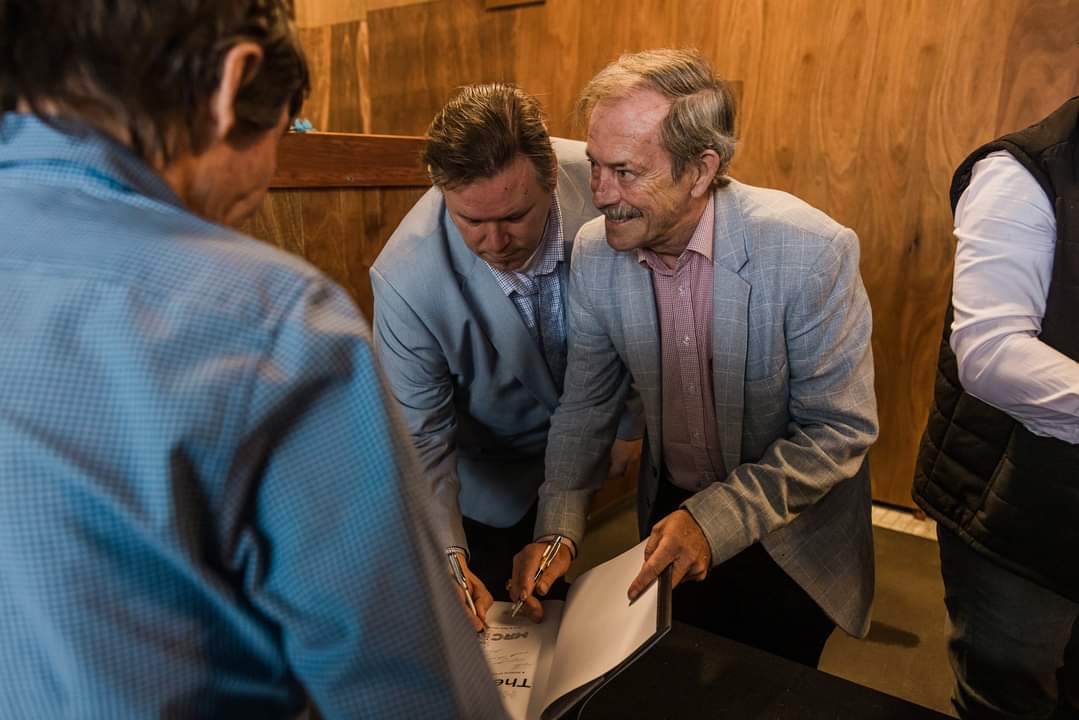 Robert Nicholson tweet media