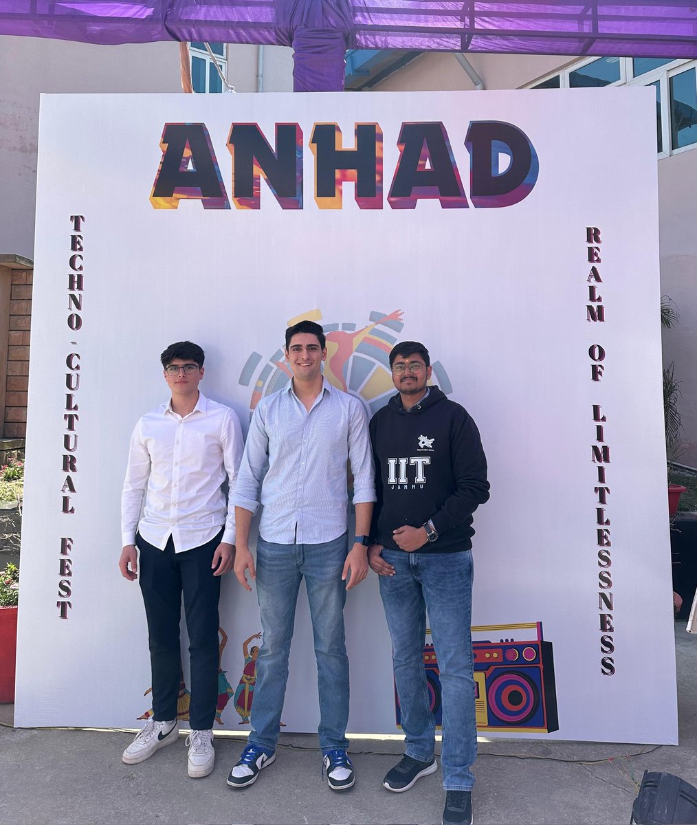 Premveer_Singh_'s tweet photo. Successfully hosted @saadtramboo &amp; @hamaadtramboo, founders of @tramboosports, funded at @sharktankindia S3, for a guest talk over entrepreneurship during @mesh_iitjammu x @ecell_iitjammu talk at Anhad'24, Techno-Cultural Fest of @IITJammu.

#startup #entrepreneurship #sharktank https://t.co/9O6kvuRlhm