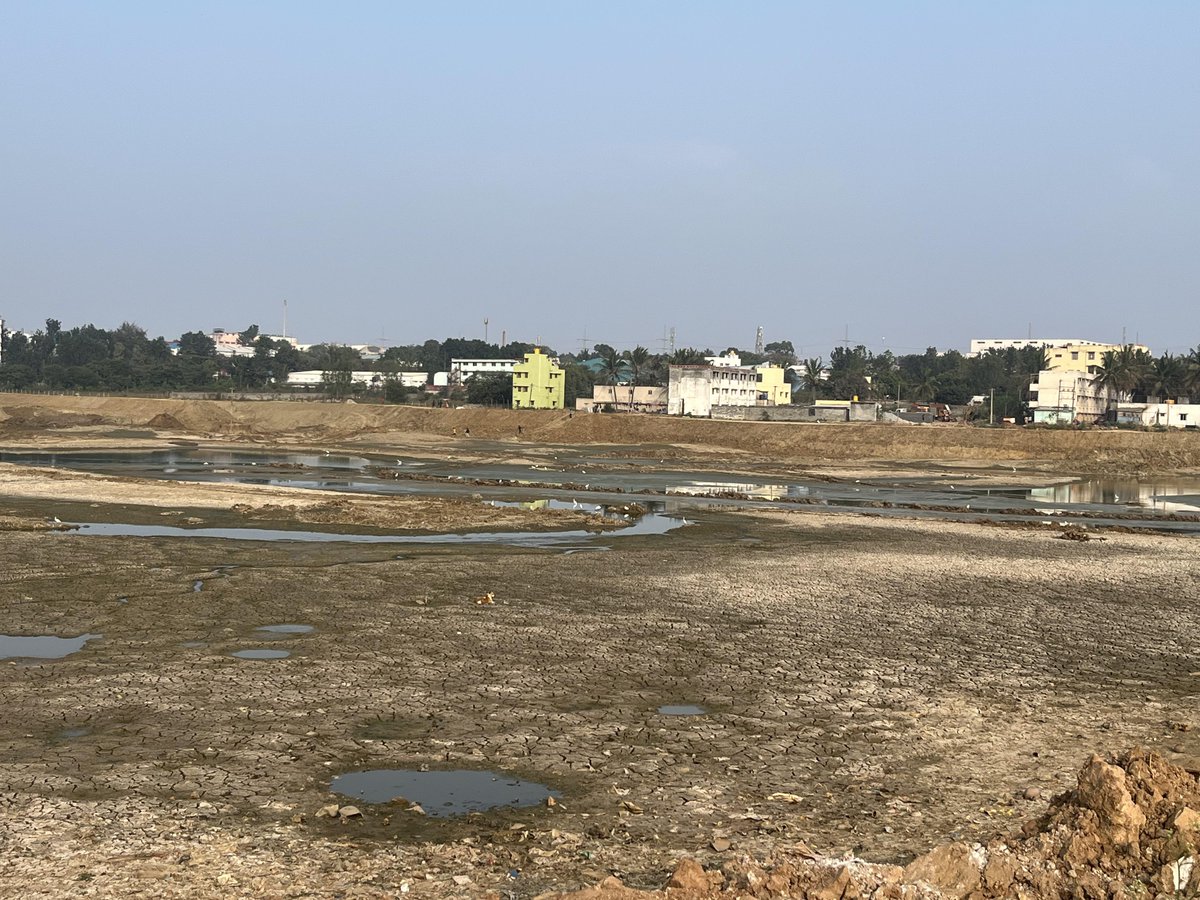 All these years, Bangalore has behaved like a typical Bangalorean. Friendly, naive and nice. But, nice things never happen to nice guys.

When the modern working class complained, "Argh. It's 23 deg. So damn hot and uncomfortable to sit in this cubicle while writing code to help