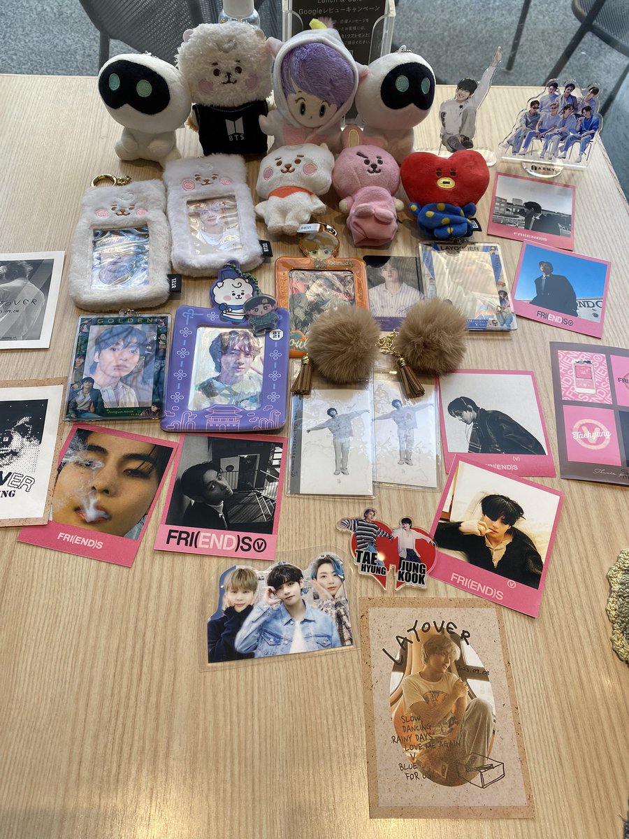 jinBTS743409's tweet photo. 仕事おわっての〜
急なお誘いにも 会いに来てくれて〜❤️
久しぶりに会えた〜😏💕
行きたかったCafeでの
いちごのミルフィーユ🍓✨
映えをねらってみましたが。。🤣
#Tsuchi 農園野菜と新鮮魚介
#アミ友 https://t.co/uIvHhLNU6t