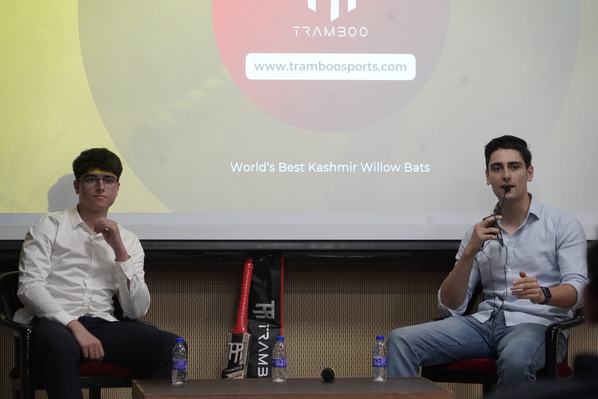 mesh_iitjammu's tweet photo. Snippets from the inspiring guest talk hosted by E-Cell x MESH at Anhad'24, the Techno-Cultural Fest of IIT Jammu🎙️

"Bats, Brothers &amp; Business: A Kashmiri Tale of Entrepreneurial Spirit" ft. the founders of @tramboosports, @saadtramboo and @hamaadtramboo. https://t.co/2zEoRai90l