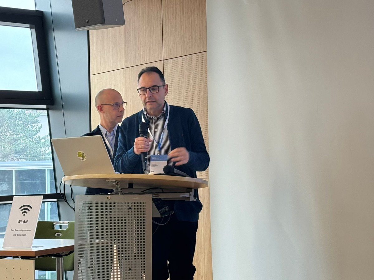 WaterverseEU's tweet image. ⏮During the @FIWARE #DataSpaces Workshop, held during the #DataSpaceSymposium 2024 on 12 /03, Gerasimos Antzoulatos together with Roberto Di Bernardo, took the floor and introduced @WaterverseEU&apos;s current outputs and pilots.

To know more: buff.ly/49RxZ5p