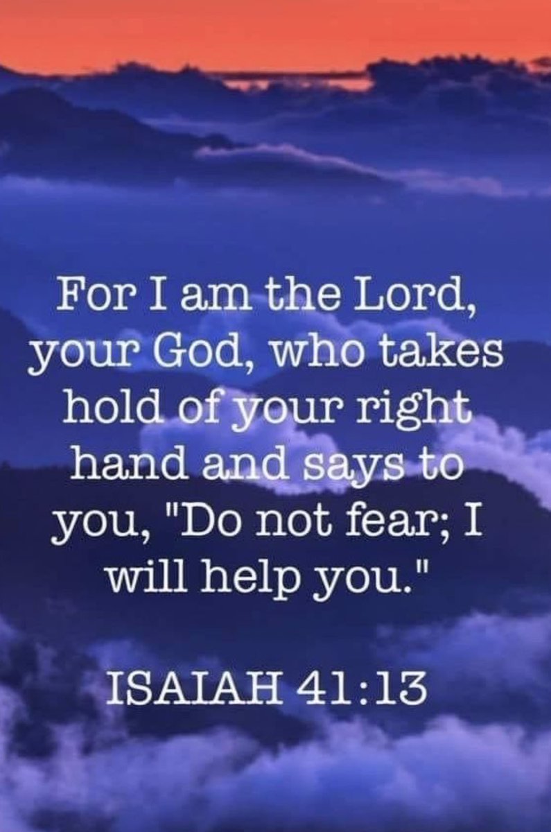 ohnochip's tweet photo. Footprints of Jesus 
Trusting God
Psalm 31:14
But I trusted in thee, O Lord: I said, Thou art my God. 
Y’all have a blessed night 🙏🏻 https://t.co/jW4uKqjiyX