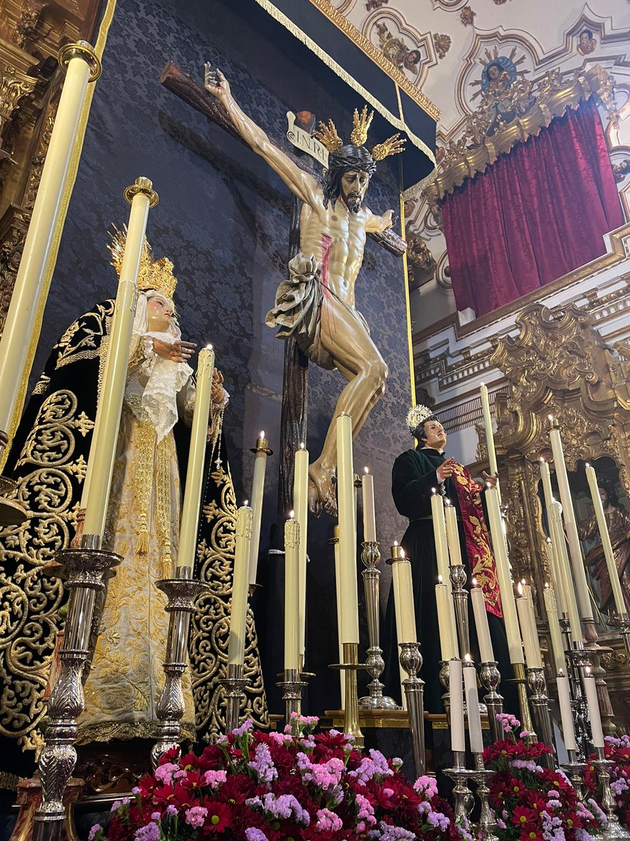 Hermandad del Calvario tweet media