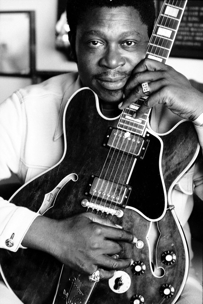 peterparcek's tweet photo. BB King "There Must Be A Better World Somewhere"
https://t.co/KrNMaoiKbF
Doc Pomus & Dr John write this poignant gem
#Blues #bluesmusic #bbking #drjohn #docpomus https://t.co/HEC19U459z