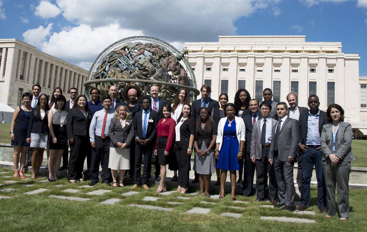ClimateWed's tweet image. Excited to announce the #UNOG International Law Seminar 2024! Join us for a fascinating journey into the world of international law. 📚 Discover new perspectives, forge global connections, and unlock endless opportunities. #LawSeminar bit.ly/3IDcgSK